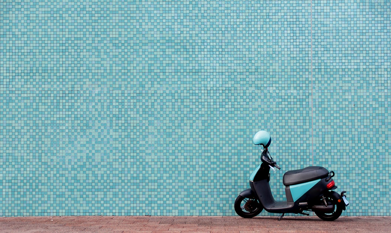 Les différents types de contrats d'assurance scooter
