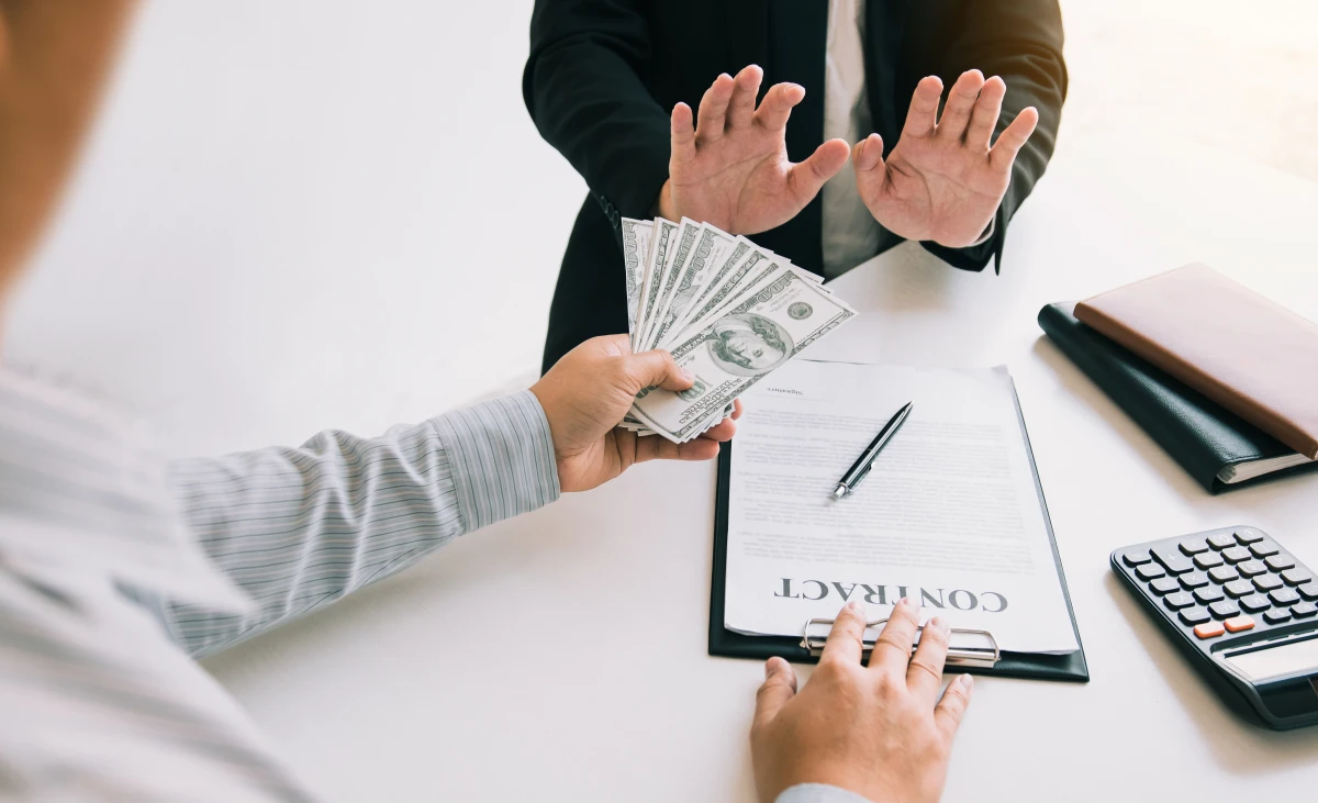 Lutte contre le blanchiment d'argent et les nouvelles technologies : une approche experte