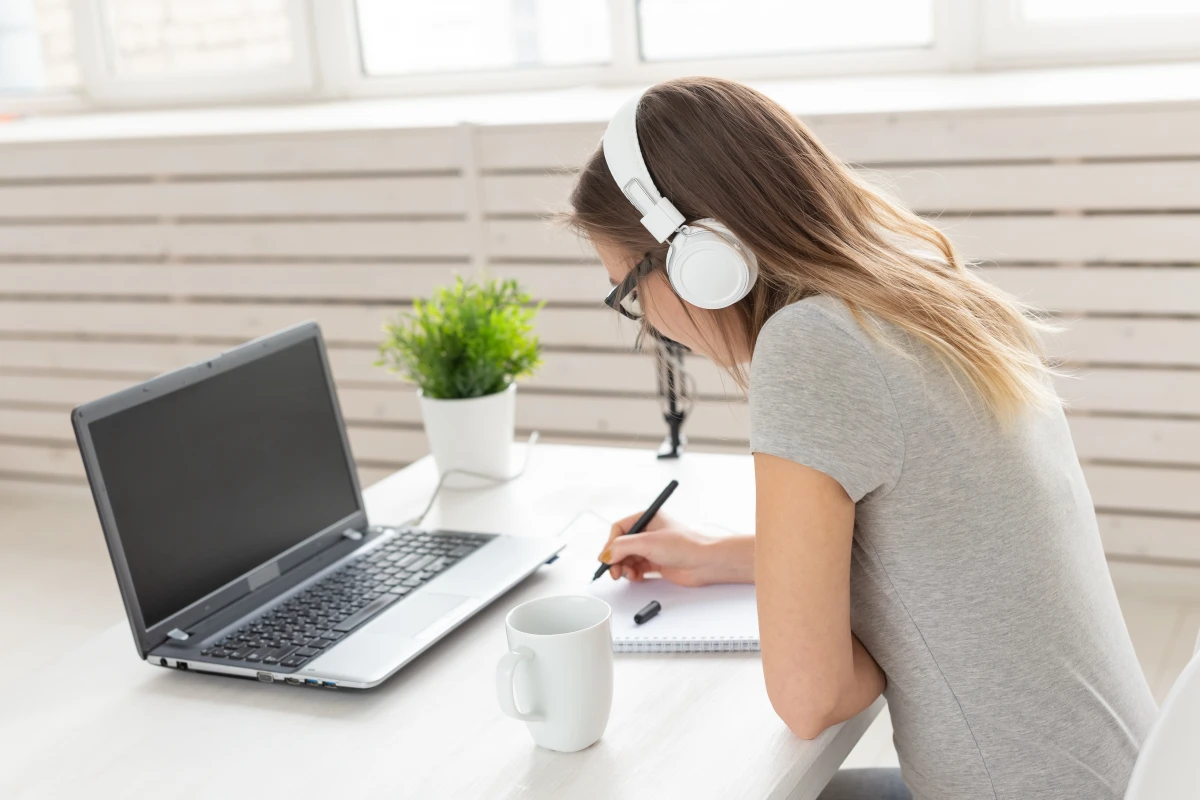 La responsabilité des hébergeurs de contenus en ligne : comprendre les enjeux juridiques