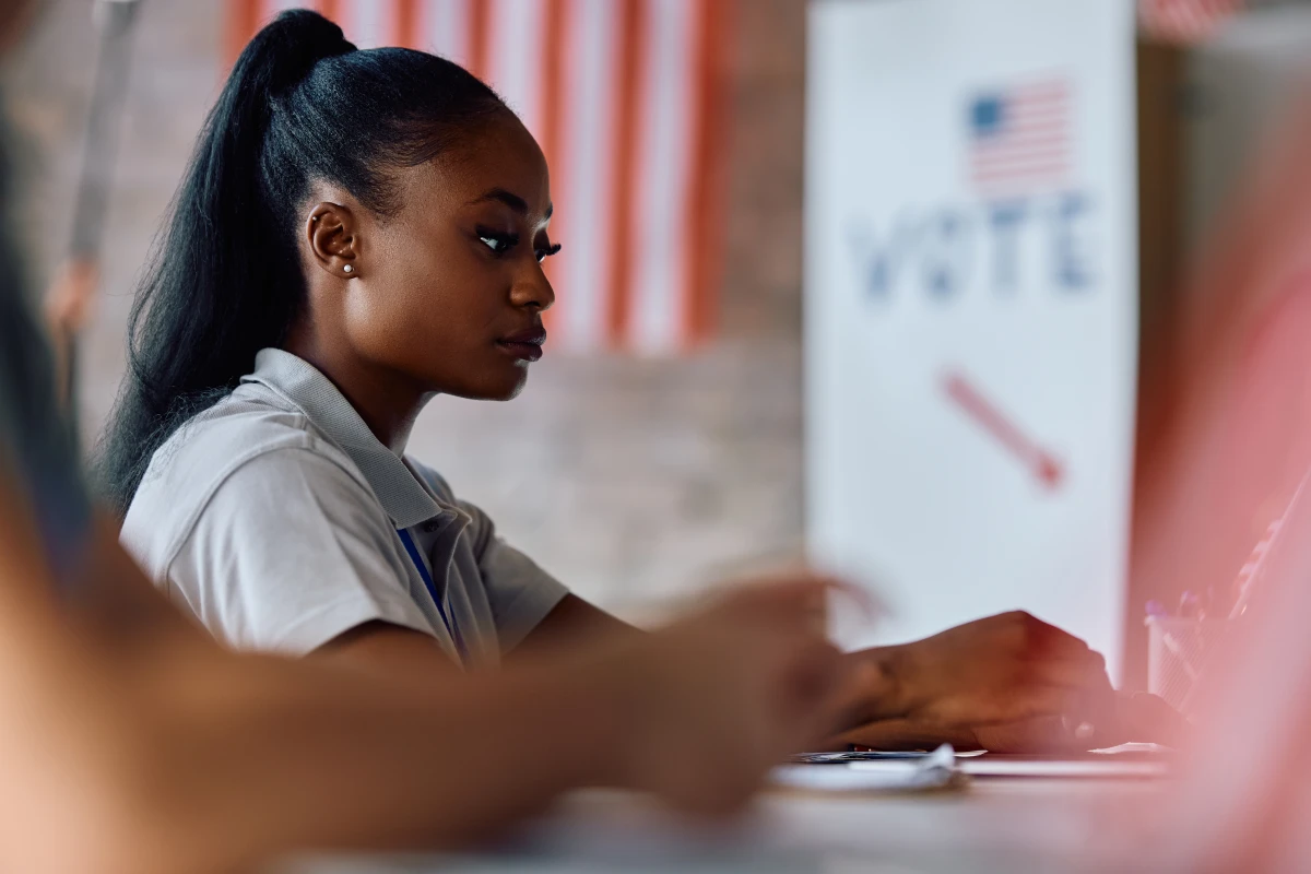L'interdiction du vote électronique : un débat juridique complexe aux enjeux démocratiques majeurs